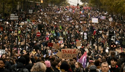 fresh clashes rock france as protesters march on fresh clashes rock france as protesters march on