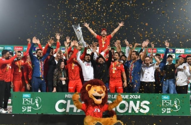 islamabad united lift hbl psl 9 islamabad united lift hbl psl 9