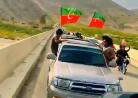 gandapur gohar lead pti convoy to lahore as party mobilises protest drive gandapur gohar lead pti convoy to lahore as party mobilises protest drive