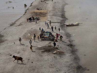 pakistan needs 600m to bridge flood recovery shortfall
