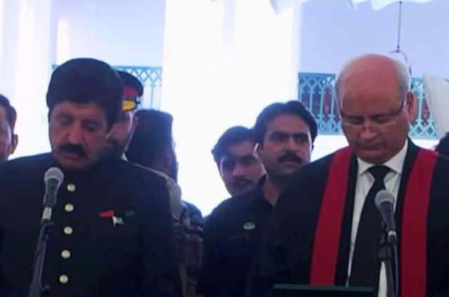 haider sworn in as punjab governor haider sworn in as punjab governor