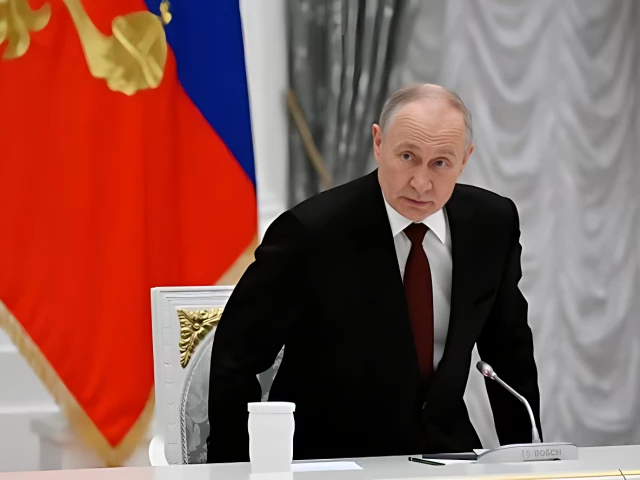 russian president vladimir putin attends a meeting with participants of the 5th congress of young scientists at the kremlin in moscow russia november 28 2025 photo reuters