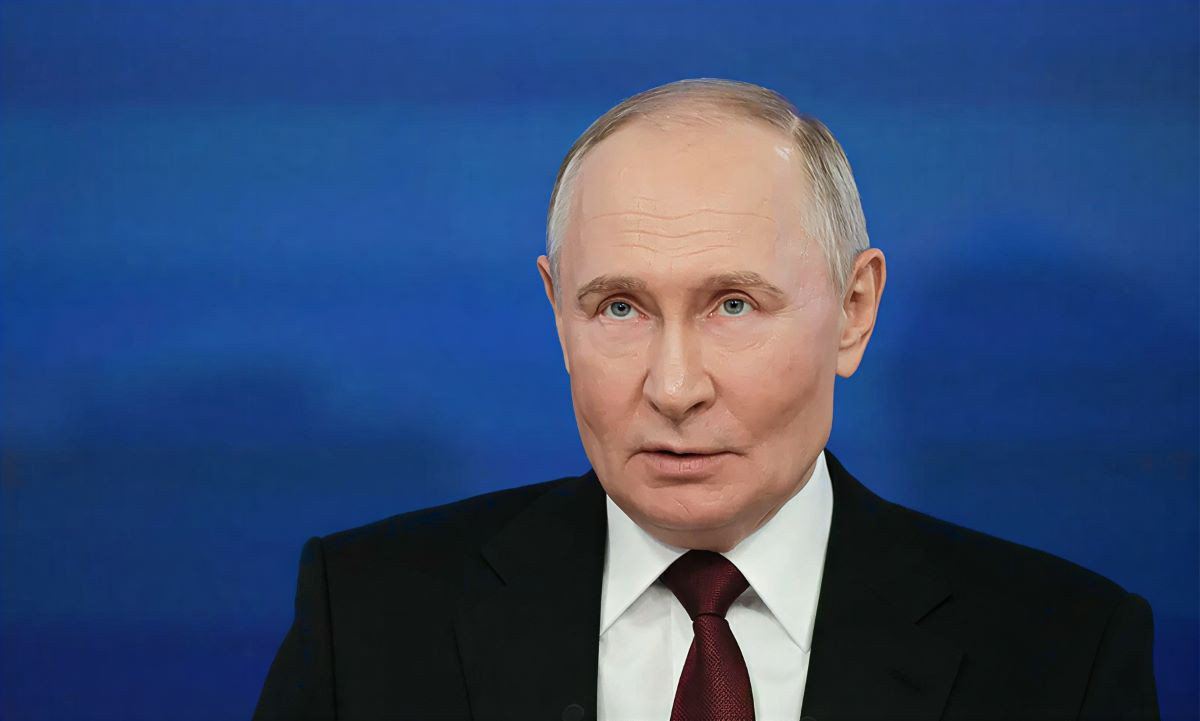 Putin announces 32-hour Easter ceasefire in Ukraine