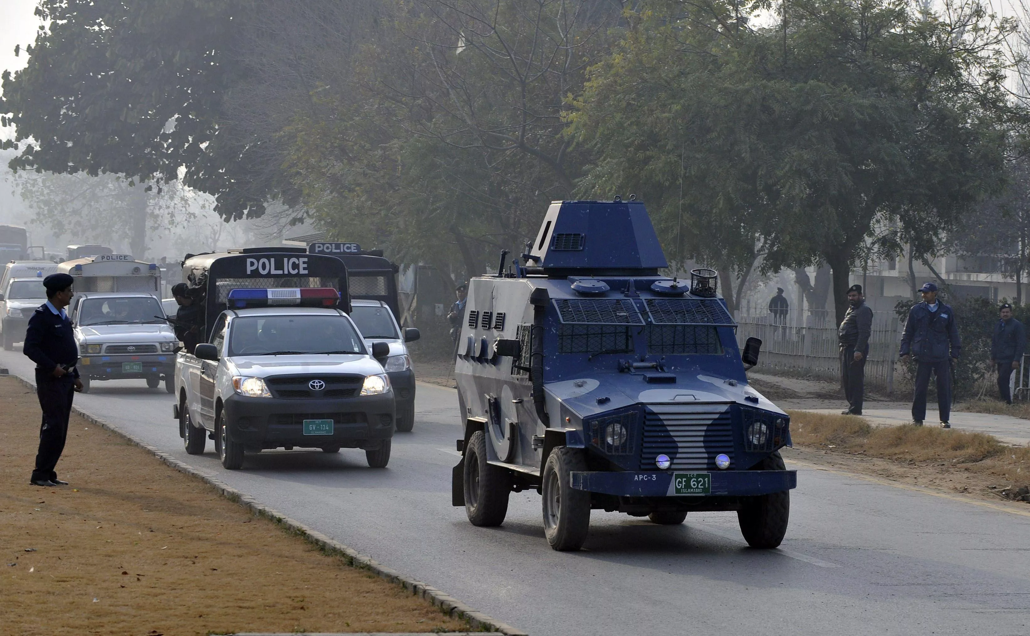 mumtaz qadri police gets the better of media mumtaz qadri police gets the better of media