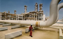 qatar energy minister warns iran war will force gulf to halt energy exports within weeks report