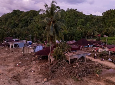 cyclone carnage death toll in southeast asia nears 1 300
