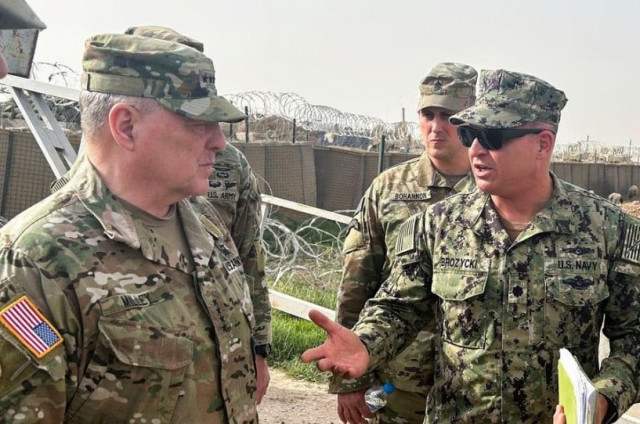 u s joint chiefs chair army general mark milley speaks with u s forces in syria during an unannounced visit at a u s military base in northeast syria march 4 2023 reuters phil stewart file u s joint chiefs chair army general mark milley speaks with u s forces in syria during an unannounced visit at a u s military base in northeast syria march 4 2023 reuters phil stewart file