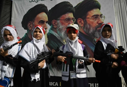 pakistani girls hold toy guns during a rally to mark al quds day jerusalem a commemoration held annually on the last friday of the islamic holy fasting month of ramadan in karachi on march 13 2026 photo afp pakistani girls hold toy guns during a rally to mark al quds day jerusalem a commemoration held annually on the last friday of the islamic holy fasting month of ramadan in karachi on march 13 2026 photo afp