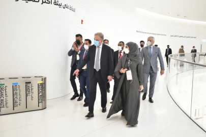 qureshi lauds pak pavilion design at dubai expo qureshi lauds pak pavilion design at dubai expo