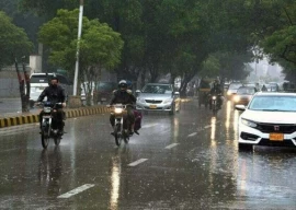 more rain expected in karachi in next 24 hours