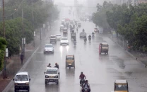 light rain hits parts of karachi as pmd forecasts more showers light rain hits parts of karachi as pmd forecasts more showers
