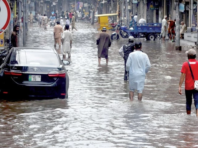 Flood alert issued as Chenab swells