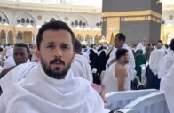 youtuber rajab butt issues apology from makkah after blasphemy allegations