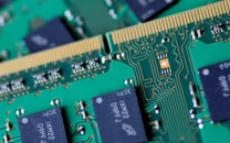memory chip shortage threatens global smartphone and pc markets