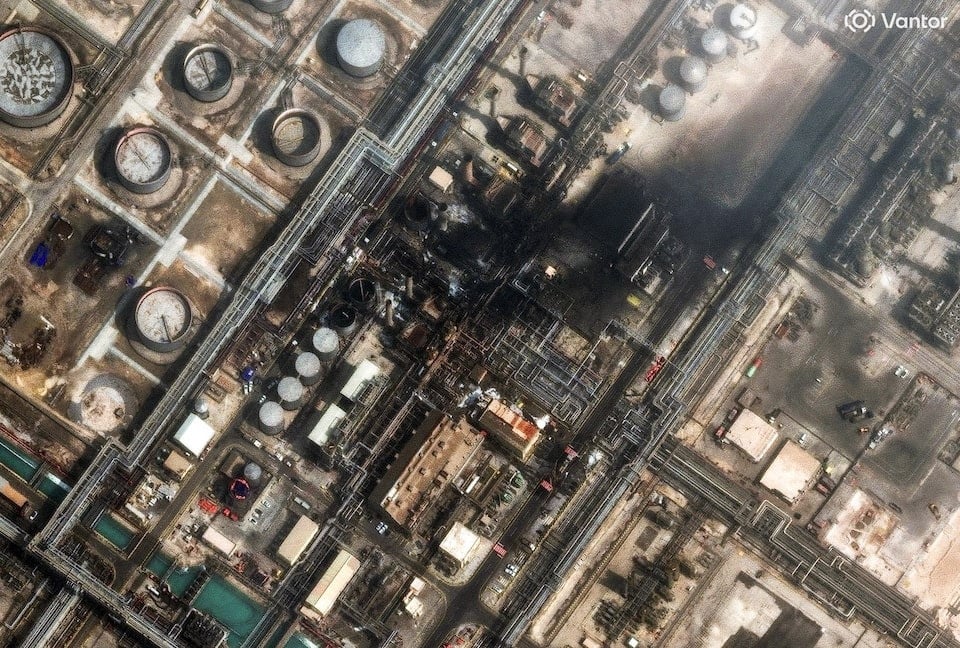 Smoke rising in the Ras Tanura oil refinery in Saudi Arabia after a drone attack, in Ras Tanura, Saudi Arabia, March 2. PHOTO: REUTERS