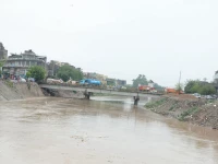 leh erosion puts homes shops at risk