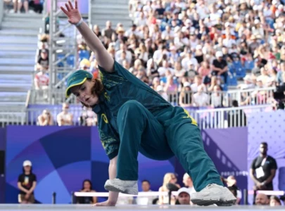 olympic breakdancer b girl raygun ranked world s no 1 breaker despite viral backlash