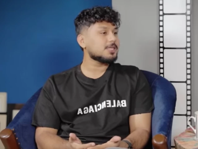 Raza Ahmed credits Samar Jafri for helping him land ‘Raja London Ka’ role   tribune.com.pk