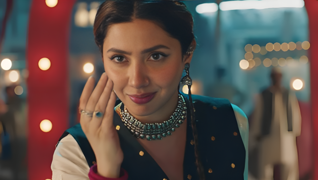 welcome back mahira internet lauds star s phenomenal poignant comeback razia