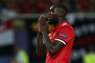 what is wrong with manchester united what is wrong with manchester united