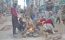 record snowfall paralyses naran kaghan