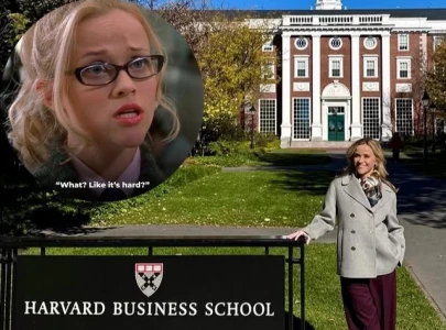 reese witherspoon steps back into elle woods shoes at harvard business school reese witherspoon steps back into elle woods shoes at harvard business school