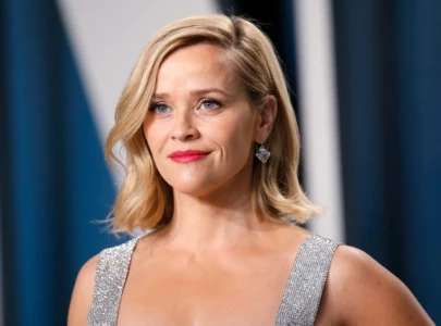 internet drags reese witherspoon over out of touch dating theory internet drags reese witherspoon over out of touch dating theory