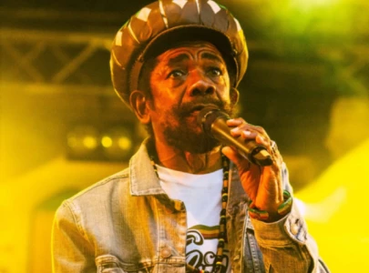 reggae icon cocoa tea dies at 65 after battle with illness