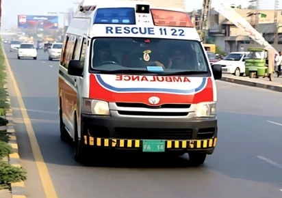 gas fire injures 7 family members