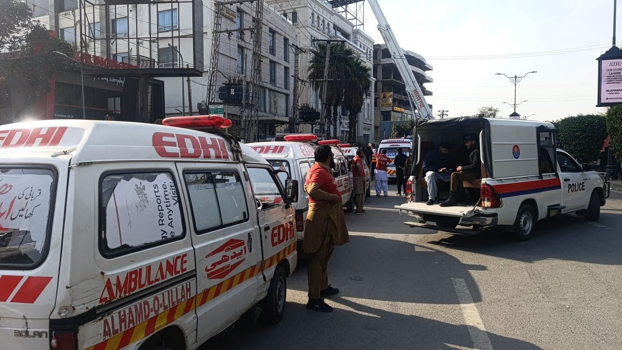 Ambulances and rescue personnel at the site. PHOTO: REPORTER
