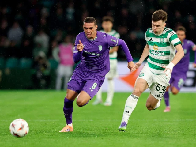 barga s amine el ouazzani in action with celtic s kieran tierney photo reuters