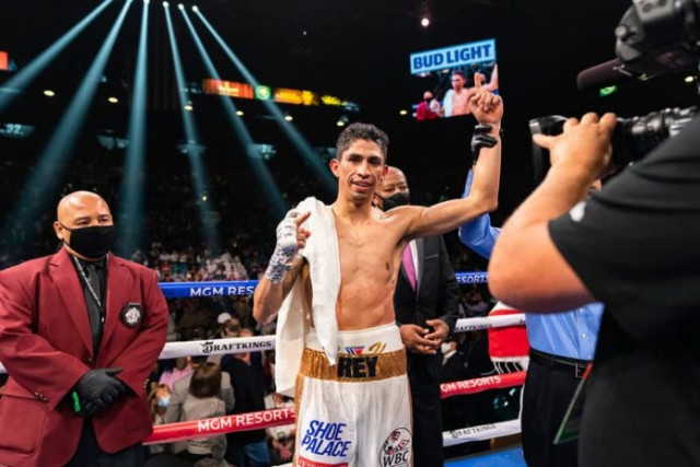 unbeaten vargas seeks world title in third weight class unbeaten vargas seeks world title in third weight class