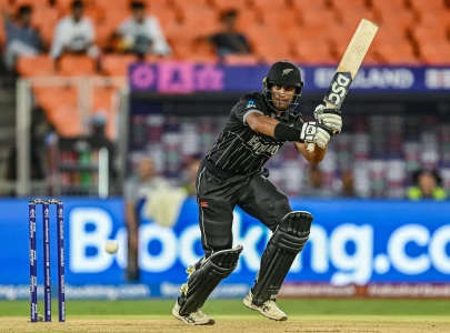 new zealand thrash england by nine wickets in world cup opener