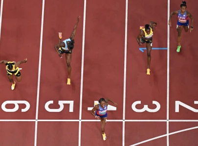 defending champion richardson struggles into 100m world final defending champion richardson struggles into 100m world final