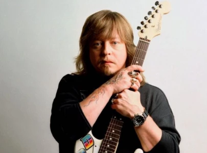 rick derringer dies at 77 after decades of shaping rock pop and wrestling music