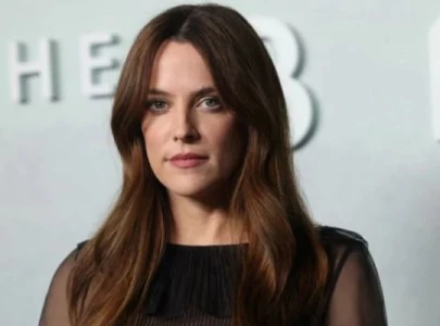 riley keough wins elvis presley s graceland after battle with mystery lender