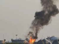houthis hit oil facility near riyadh