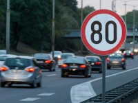 drivers urged to ensure pedestrians safety