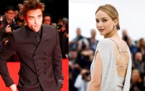 robert pattinson reveals dance scene anxiety with jennifer lawrence robert pattinson reveals dance scene anxiety with jennifer lawrence