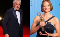 jodie foster recalls finding robert de niro uninteresting at first during taxi driver filming jodie foster recalls finding robert de niro uninteresting at first during taxi driver filming