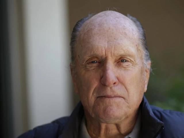 Tributes pour in for late actor Robert Duvall