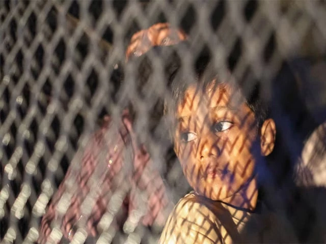 Malaysia detains over 100 Rohingyas