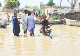 flood off peak heads to arabian sea flood off peak heads to arabian sea