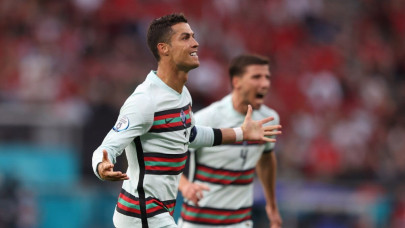 ronaldo breaks euro goalscoring record as portugal beat hungary ronaldo breaks euro goalscoring record as portugal beat hungary