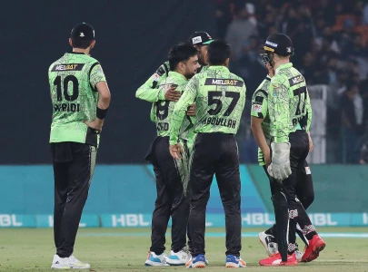 psl 8 qalandars down sultans to become first team to qualify for playoffs