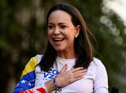 machado s daughter accepts prize machado s daughter accepts prize