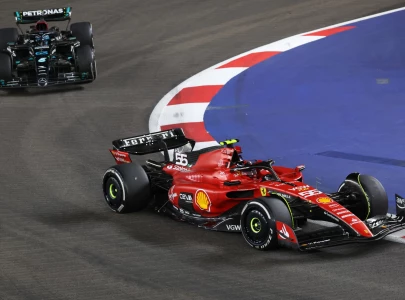 russell consigns singapore crash to history