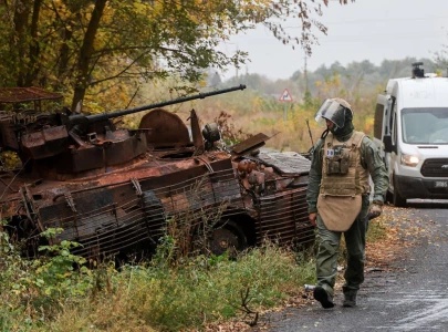 russia claims advances in kursk