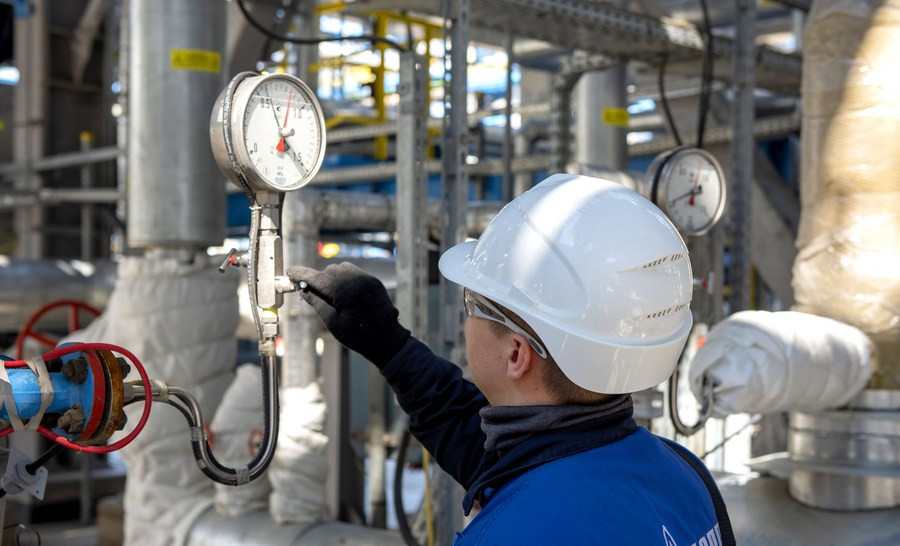 Photo of Russia to terminate gas supply contracts if 'unfriendly' buyers refuse to pay in rubles