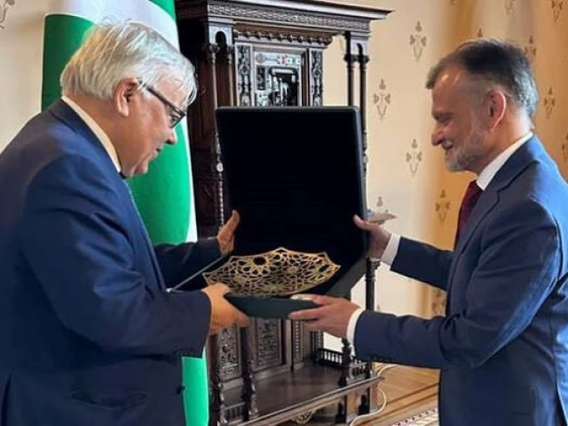 the handout photograph released by pakistan s ministry of foreign affairs shows russia s deputy foreign minister sergey vershinin presenting a souvenir to pakistan s special secretary to the united nations nabeel munir right during the 11th meeting of the pakistan russia joint working group to counter international terrorism in moscow on april 22 2025 photo mofa pakistan the handout photograph released by pakistan s ministry of foreign affairs shows russia s deputy foreign minister sergey vershinin presenting a souvenir to pakistan s special secretary to the united nations nabeel munir right during the 11th meeting of the pakistan russia joint working group to counter international terrorism in moscow on april 22 2025 photo mofa pakistan